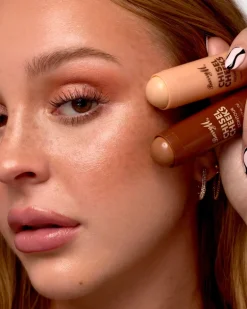 Chisel Cheeks Contour Cream Sticks